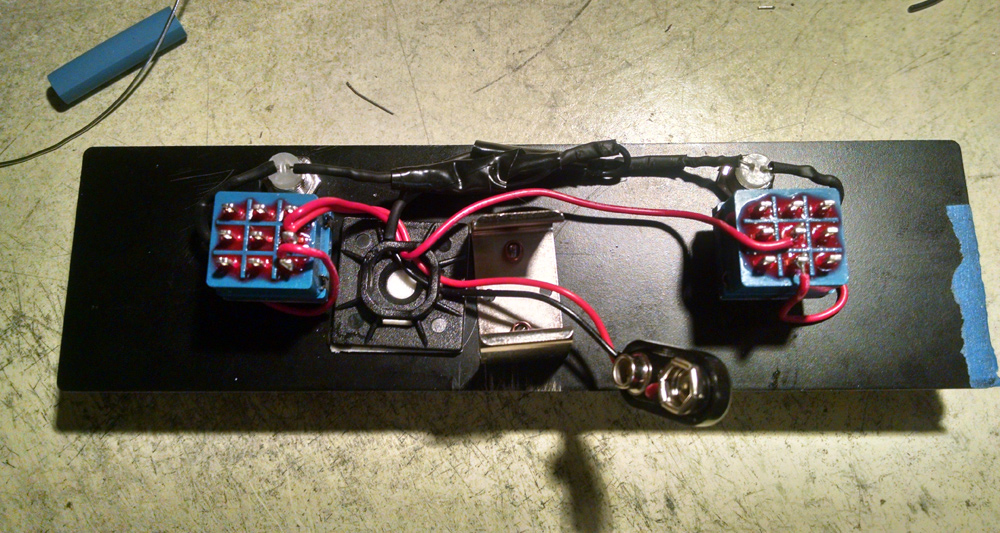 Modifying Carvin FS22 to include LED indicators