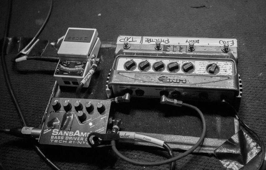 Pedalboard of The Church’s Steve Kilbey 2015 - Effects Bay