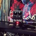 Guest Post: DryBell Guitar Effects Vibe Machine V-2 Review